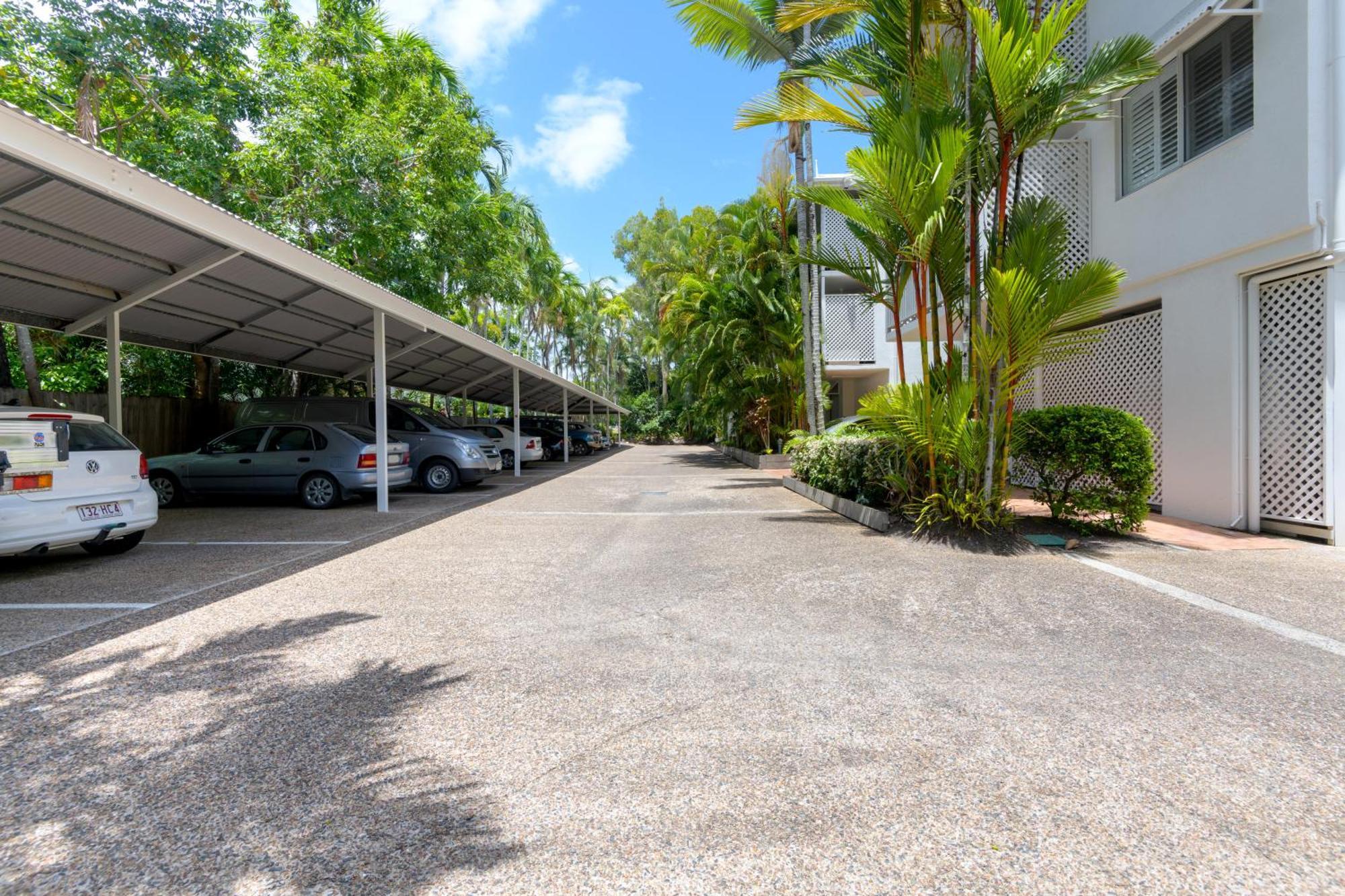 Coral Apartments Port Douglas Exterior foto