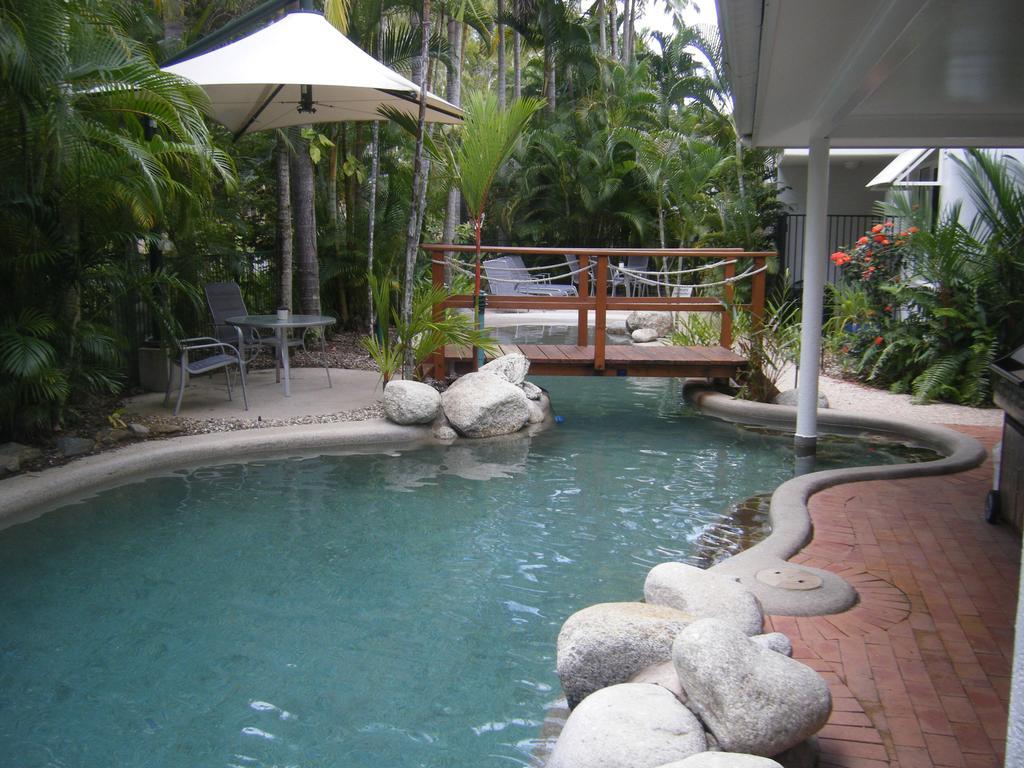 Coral Apartments Port Douglas Zimmer foto